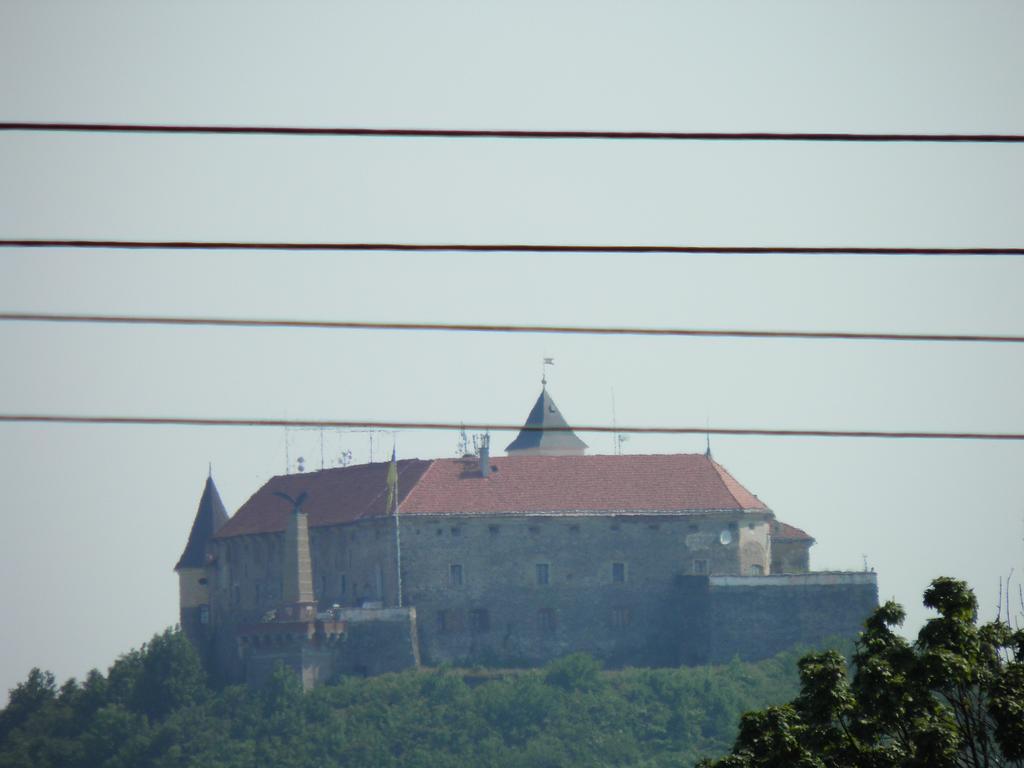 Hotel Magnat Mukačevo Exteriér fotografie
