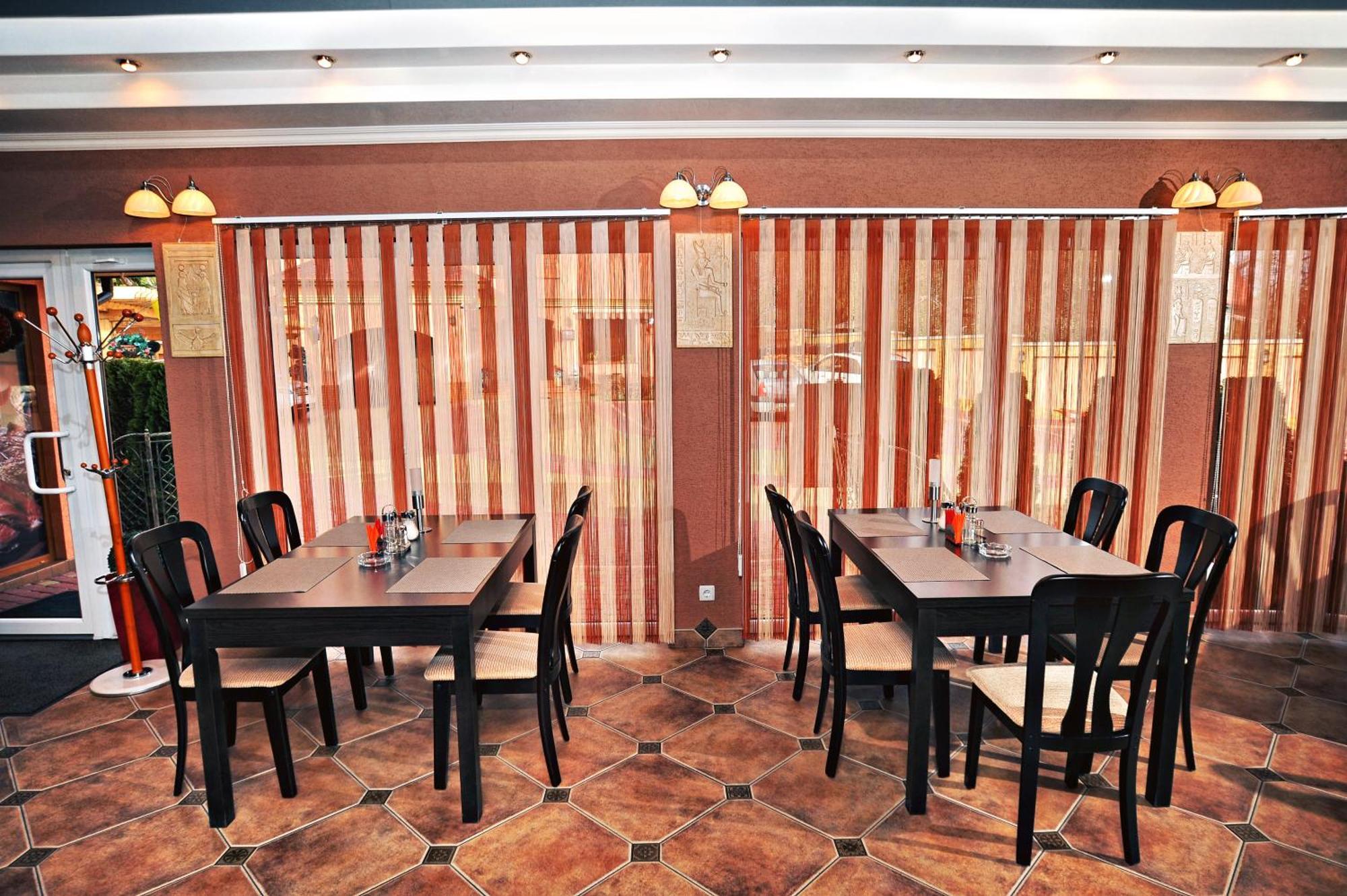 Hotel Magnat Mukačevo Exteriér fotografie